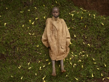 Pieter Hugo: Obechuwku Nwoye, Enugu, Nigeria. Aus der Serie "Nollywood", 2008-2009 Bild: © Pieter Hugo, | Priska Pasquer, Köln